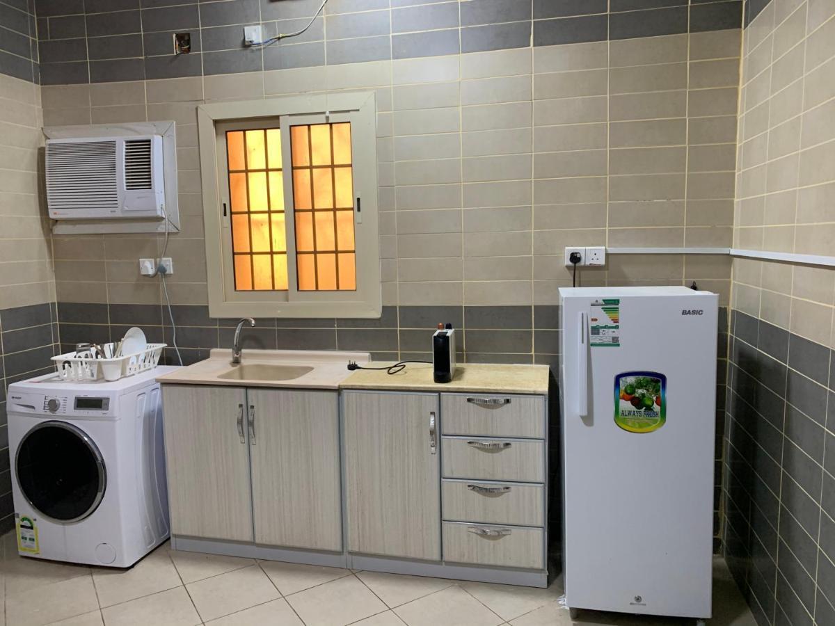 Economic Homes Apartments Yanbu Eksteriør billede