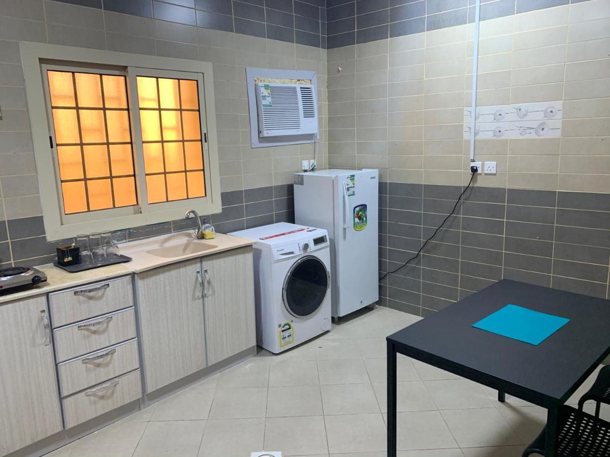 Economic Homes Apartments Yanbu Eksteriør billede